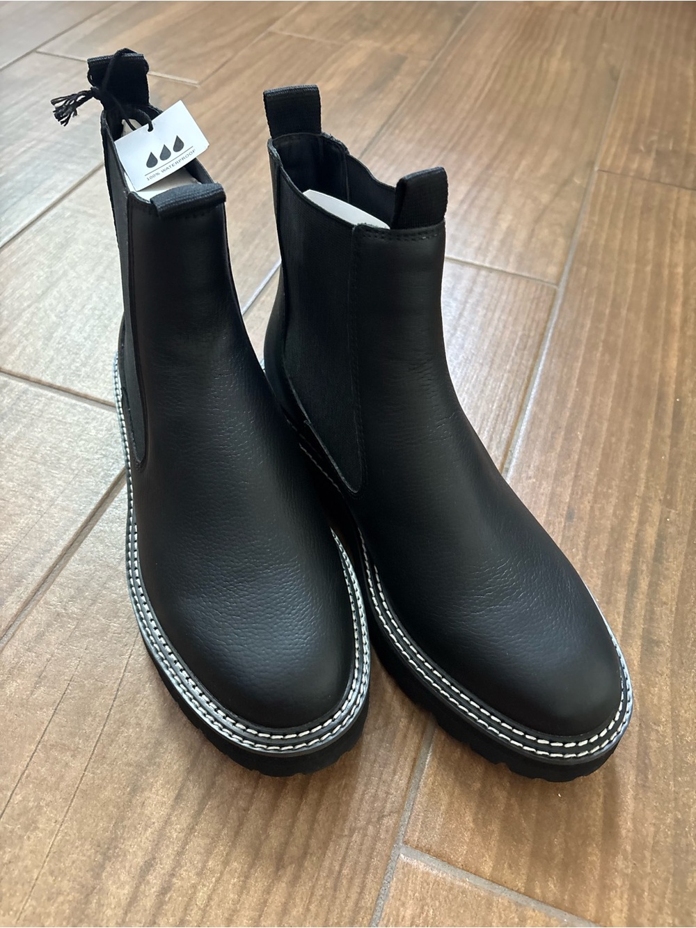Dolce Vita Black Moana 100% Waterproof Chelsea Ankle Boots with White Stitching